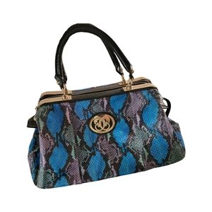 Vintage Sharif Designed by Sharif 1827 Gorgeous Snake Print Hand Bag